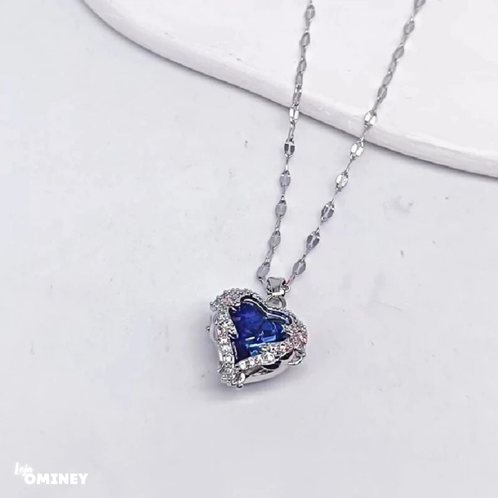 Colar Coração de Vidro - Ouro 18k