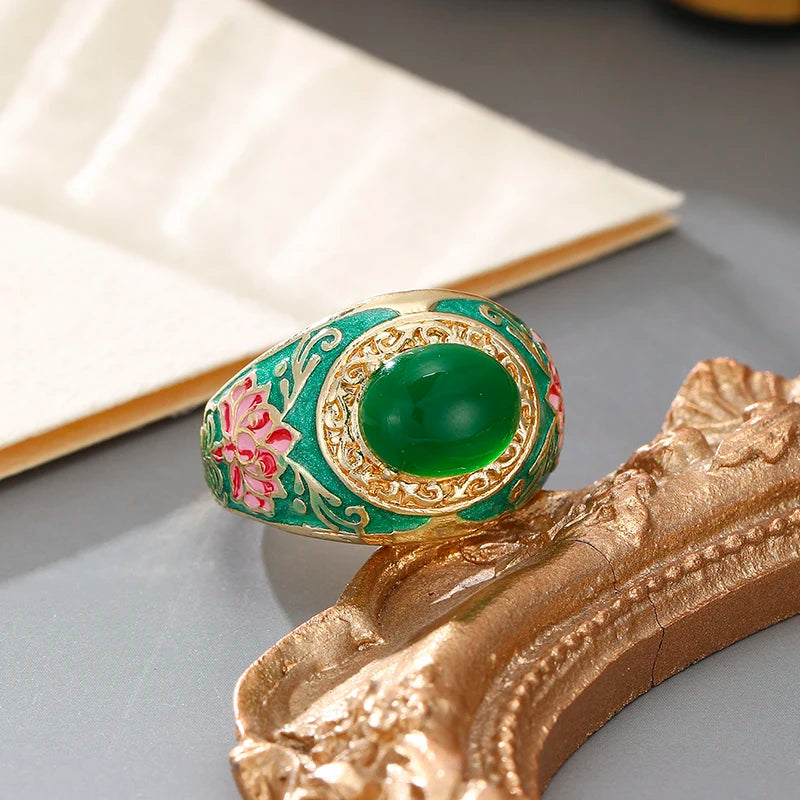 Anel Relicário de Lótus – Jade Verde