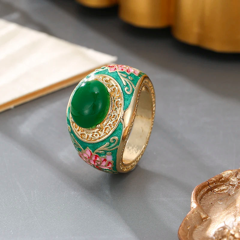Anel Relicário de Lótus – Jade Verde