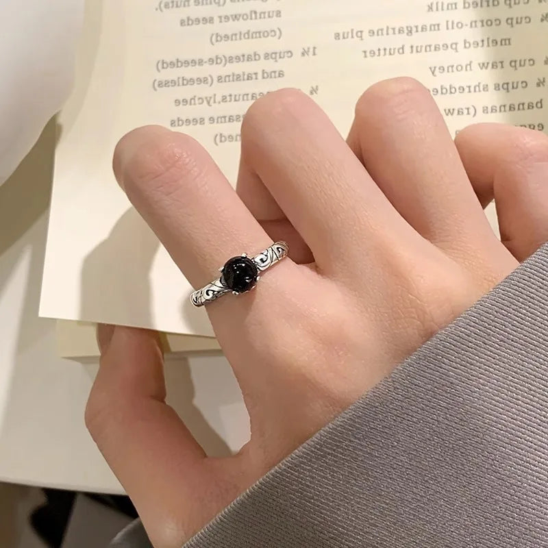 Anel Prata e Ônix - Resguardo