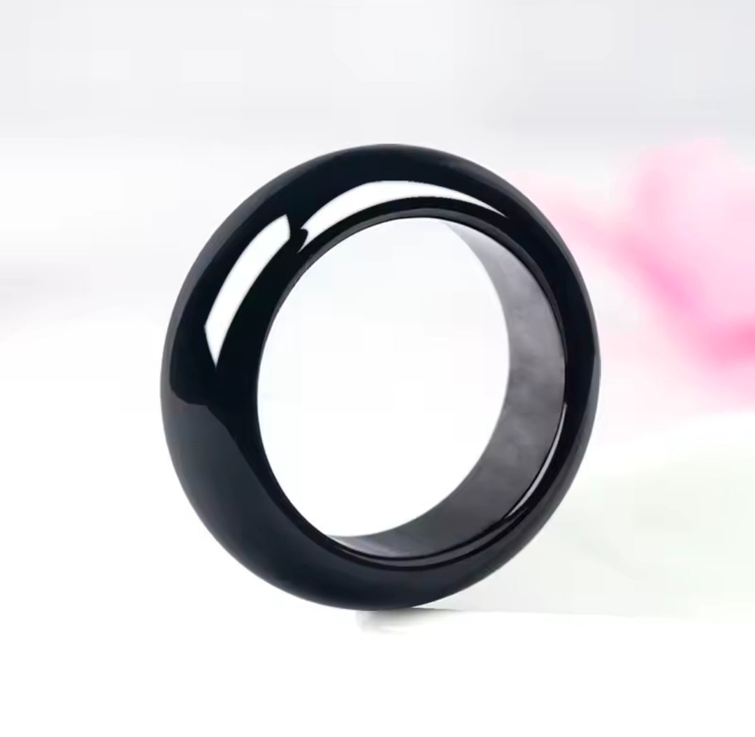 Anel Eclipse de Jade – Jade Preta